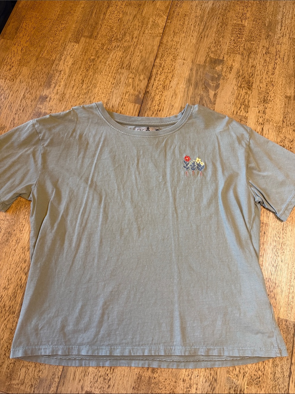 Women’s Short-Sleeve Tee in Dark Sage Green with Floral Embroidery